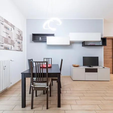 Galvani Apartmán *